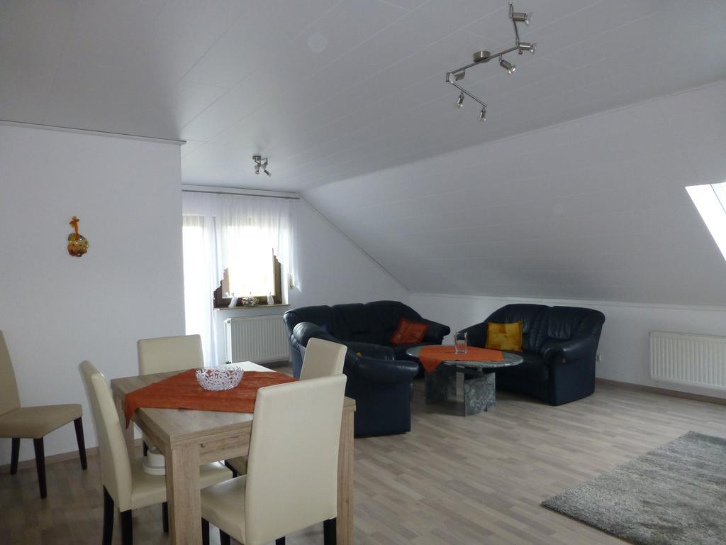 Ferienwohnung Irmgard Und Ferienwohnung Gerlinde Waldbrunn  Oda fotoğraf